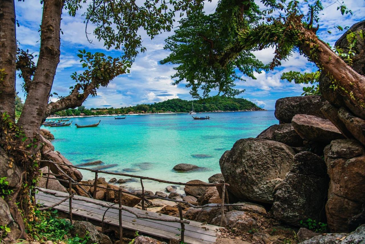 Hotel Daya Hill Seaview Koh Lipe Exterior foto