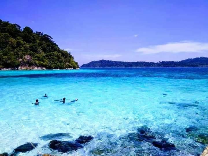 Hotel Daya Hill Seaview Koh Lipe Exterior foto